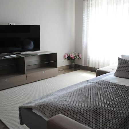 Ferienzimmer Ellisee, Kontaktloser Check-In FDH Kültér fotó